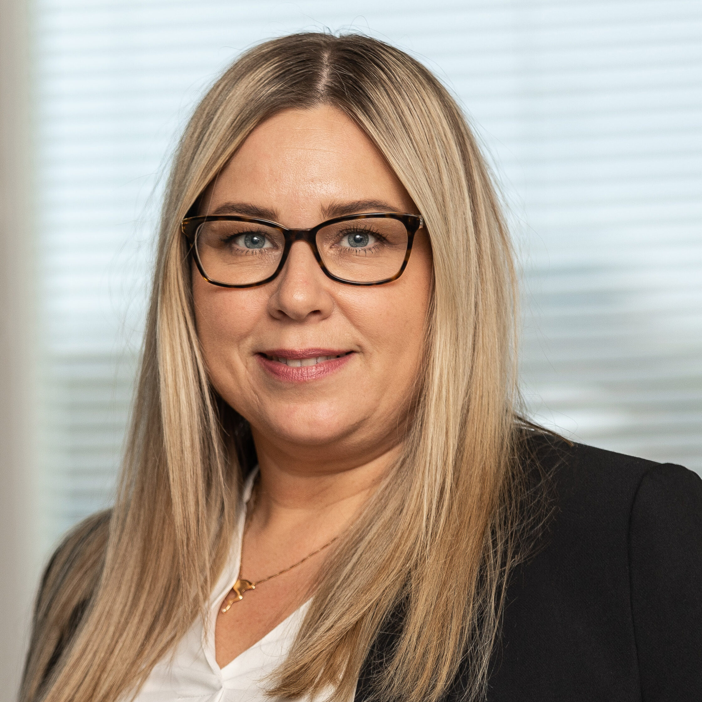 Anna Lundsröm beskuren